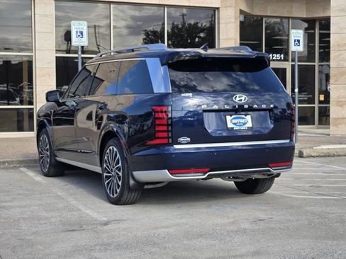 Used 2026 Hyundai Palisade Calligraphy FWD image 6