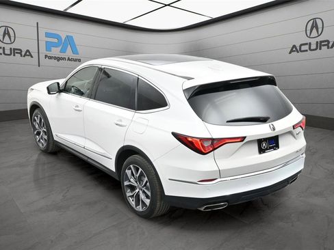Used 2023 Acura MDX SH-AWD w/ Technology Package image 35