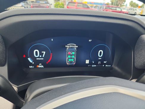 New 2025 Ford Explorer Active image 29