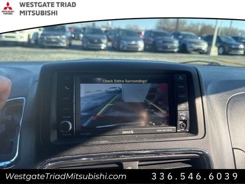 Used 2017 Dodge Grand Caravan GT image 21