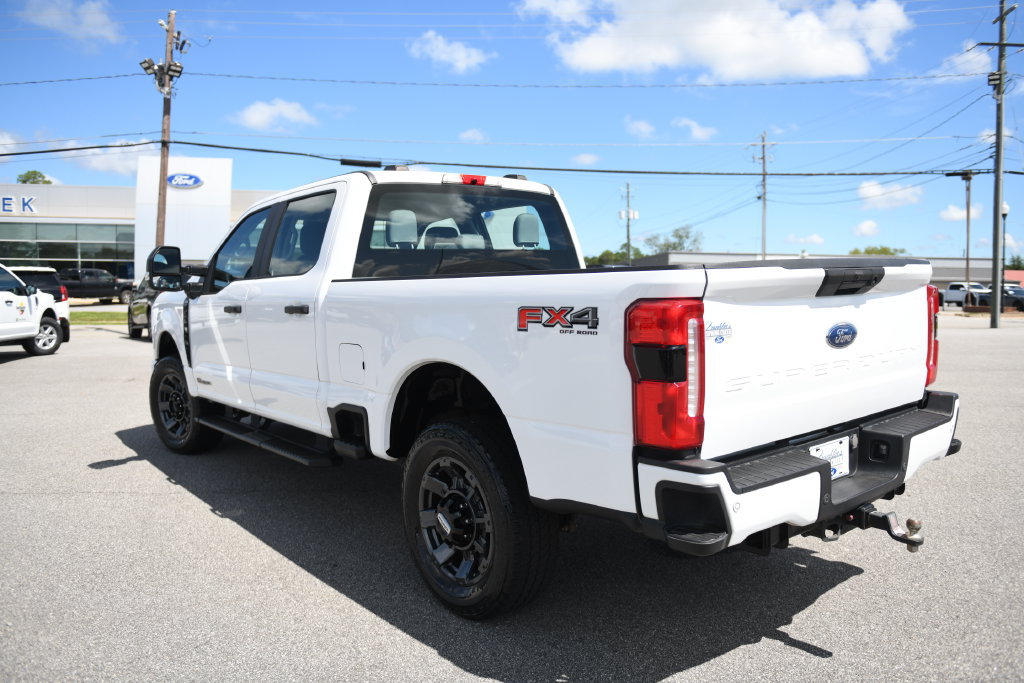 Used 2024 Ford F250 XL w/ STX Appearance Package AWD/4WD image 7