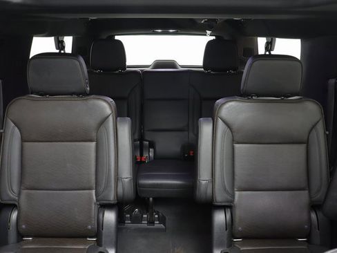 Certified 2021 Chevrolet Suburban High Country image 17