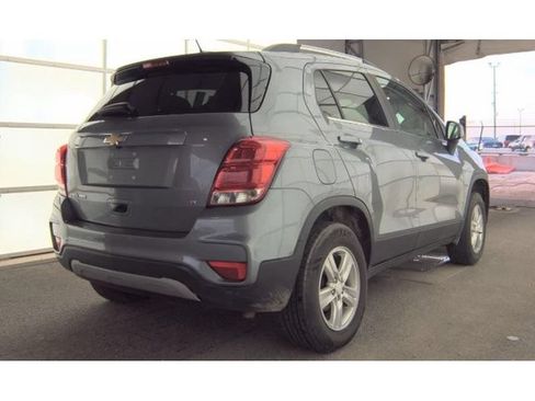 Used 2020 Chevrolet Trax LT AWD/4WD image 3