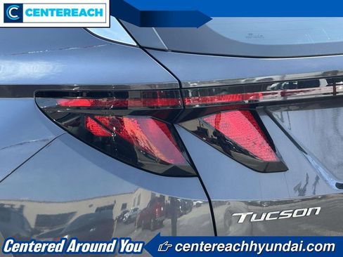 Used 2023 Hyundai Tucson SE image 8