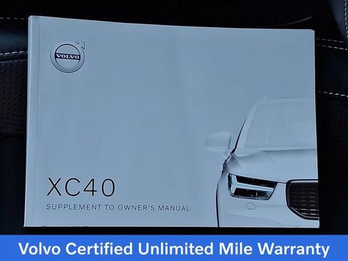 Used 2021 Volvo XC40 T5 R-Design w/ Advanced Package AWD/4WD image 27