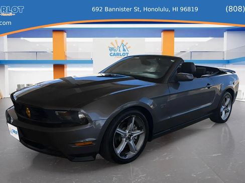 Used 2010 Ford Mustang GT RWD image 8