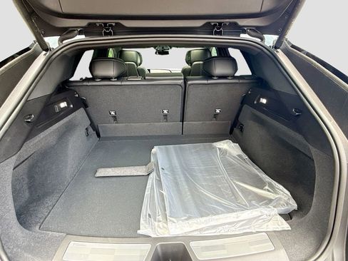 New 2025 Cadillac Lyriq Sport image 27