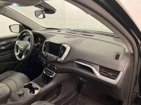 Certified 2024 GMC Terrain SLT w/ Infotainment Package II image 23