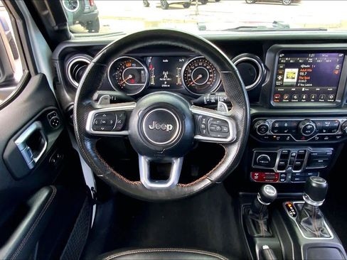 Used 2023 Jeep Wrangler Unlimited Rubicon 392 AWD/4WD image 6
