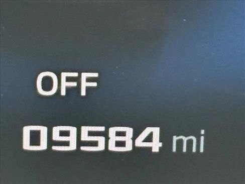 Used 2024 BMW X5 M60i image 6