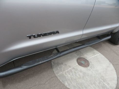 Used 2010 Toyota Tundra 2WD CrewMax w/ Tow Pkg image 15