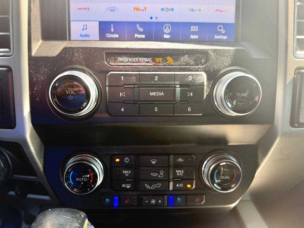 Used 2020 Ford F150 Lariat w/ Equipment Group 502A Luxury AWD/4WD image 19