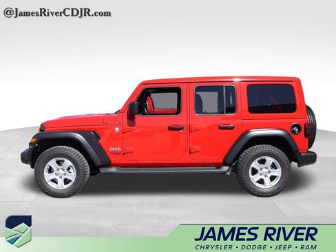 Used 2021 Jeep Wrangler Unlimited Sport w/ Sun And Sound Package AWD/4WD image 2