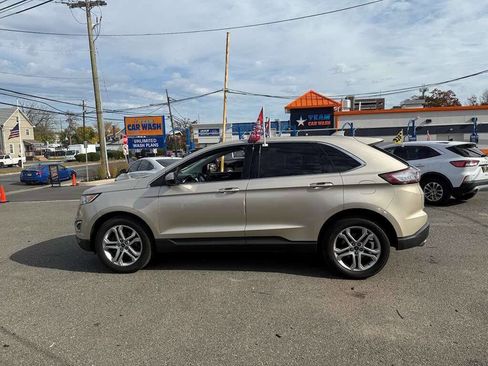 Used 2018 Ford Edge Titanium w/ Equipment Group 301A image 7