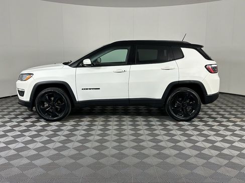 Used 2021 Jeep Compass Altitude image 4