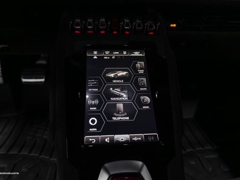 Used 2024 Lamborghini Huracan Sterrato image 31