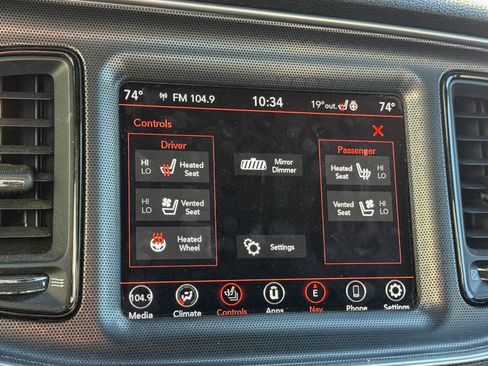 Used 2018 Dodge Challenger GT w/ Driver Convenience Group image 28