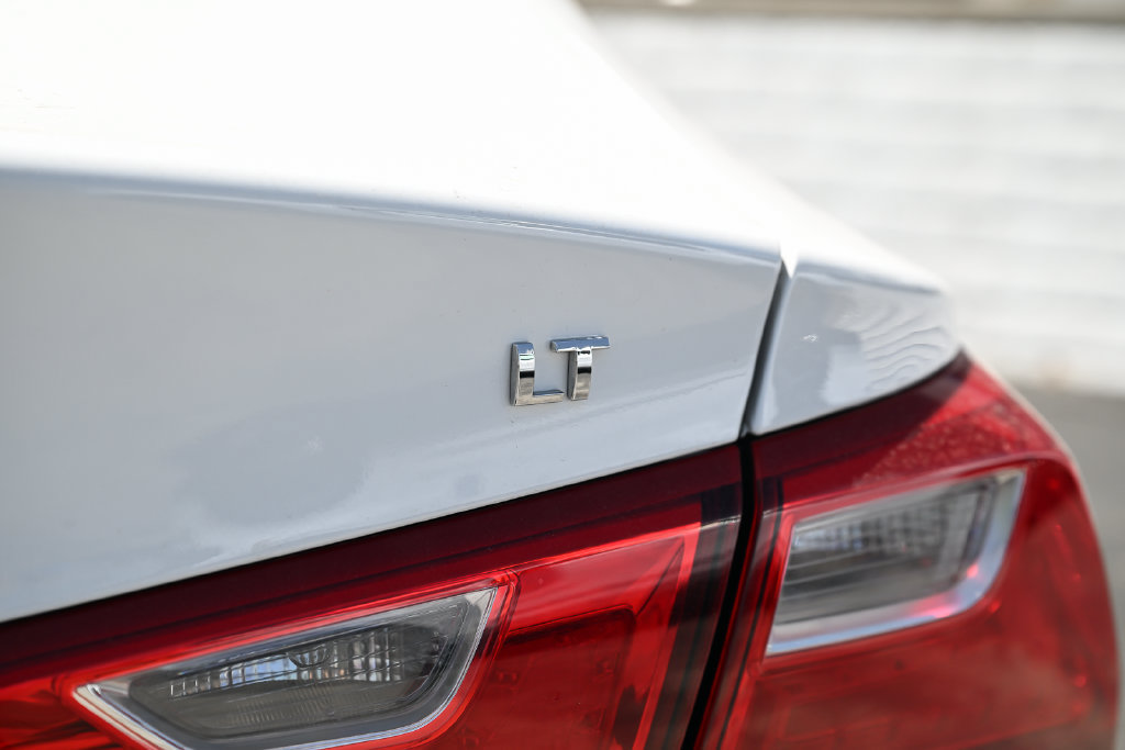 Used 2024 Chevrolet Malibu LT FWD image 13