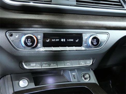 Used 2024 Audi Q5 2.0T Premium Plus w/ Premium Plus Package image 19