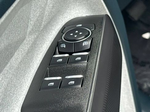 Used 2025 Ford Maverick XLT w/ 4K Tow Package AWD/4WD image 23