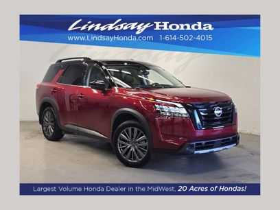 Used 2023 Nissan Pathfinder SL w/ SL Premium Package