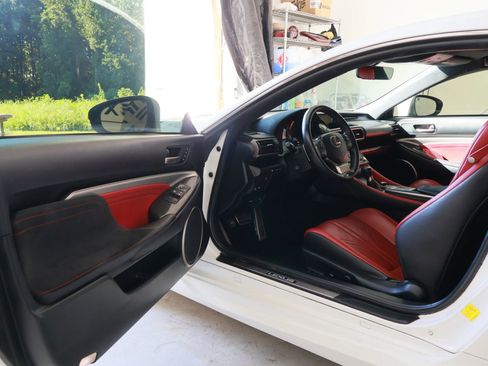 Used 2017 Lexus RC F image 22