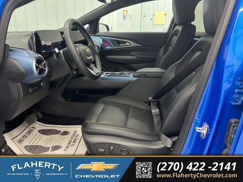 Used 2024 Chevrolet Equinox EV LT FWD image 9