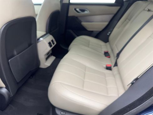 Used 2022 Land Rover Range Rover Velar R-Dynamic S image 34
