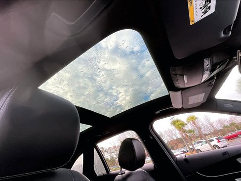 Certified 2018 Mercedes-Benz GLC 300 image 13