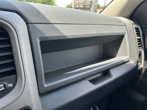 Used 2016 RAM 1500 Express AWD/4WD image 30