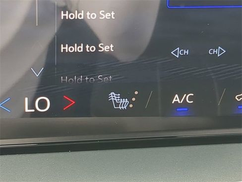 New 2025 Chevrolet Traverse LT w/ Enhanced Driving Package image 23