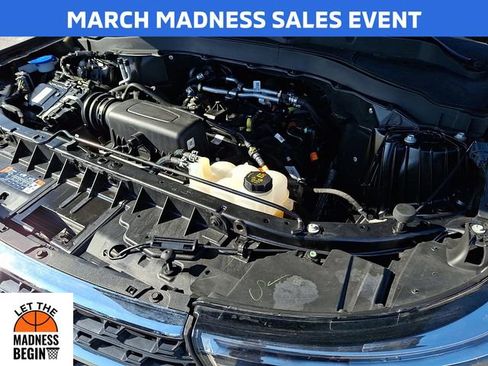 Certified 2022 Ford Explorer XLT w/ Equipment Group 202A image 29