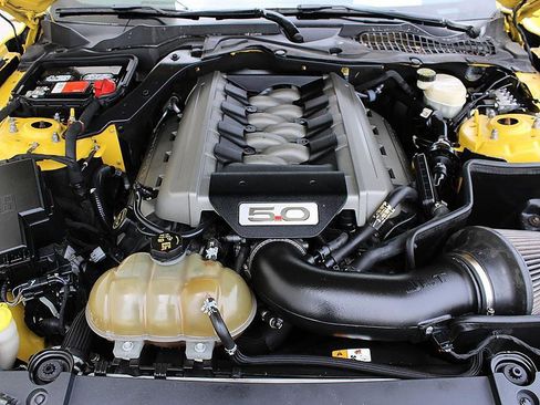 Used 2016 Ford Mustang GT Premium w/ Equipment Group 401A image 21