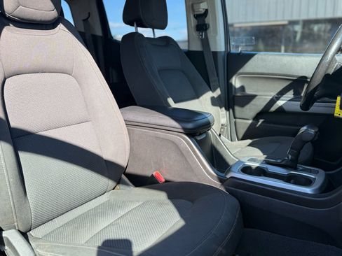 Used 2020 Chevrolet Colorado LT image 9