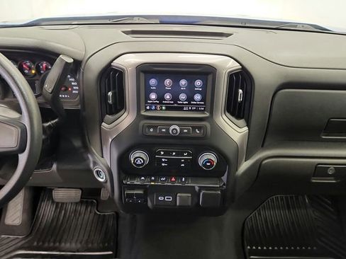 Used 2023 Chevrolet Silverado 1500 Custom AWD/4WD image 23