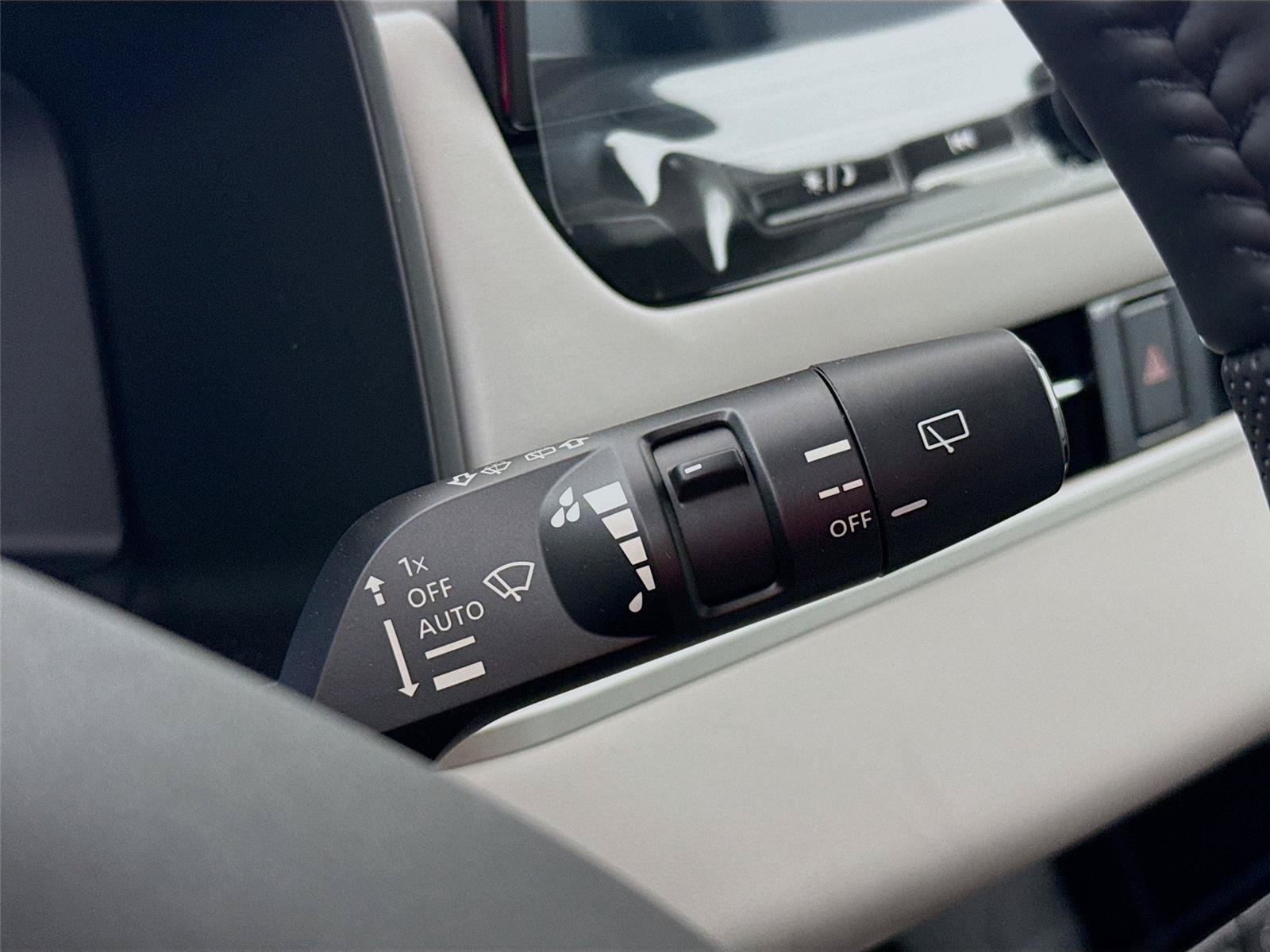New 2026 Mitsubishi Outlander SE FWD image 6