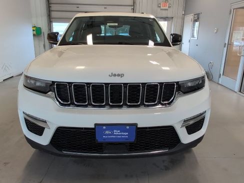 Used 2023 Jeep Grand Cherokee Limited AWD/4WD image 8