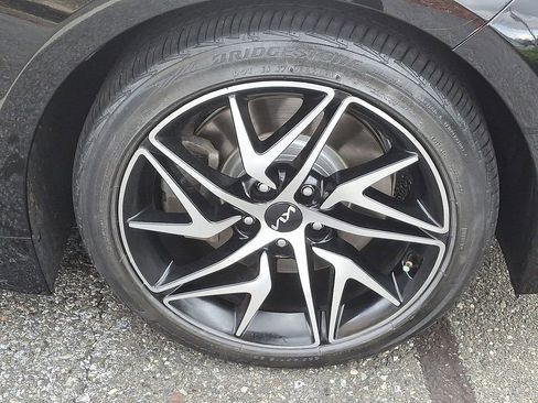 Used 2022 Kia Stinger GT-Line w/ Sun & Sound Package image 8