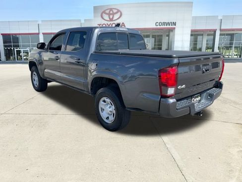Used 2022 Toyota Tacoma SR AWD/4WD image 3