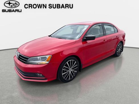 Used 2016 Volkswagen Jetta Sport image 9