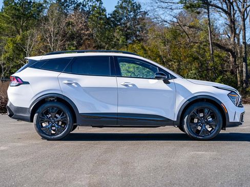 Used 2025 Kia Sportage X-Line w/ Premium Package image 8