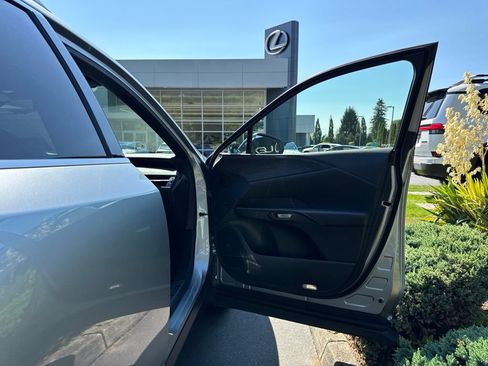Certified 2023 Lexus RX 350 F Sport w/ Cold Area Package AWD/4WD image 19