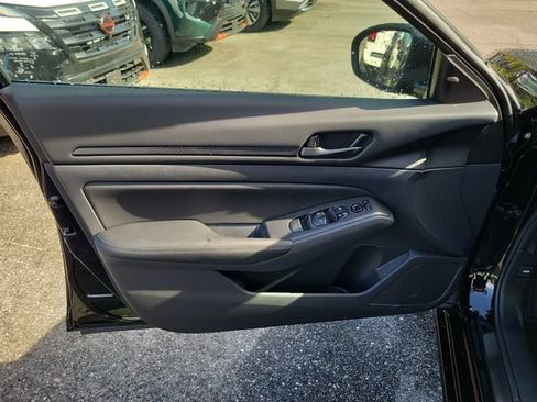 New 2026 Nissan Altima 2.5 SV AWD/4WD image 11