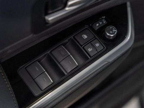 New 2026 Toyota Sienna Platinum image 42