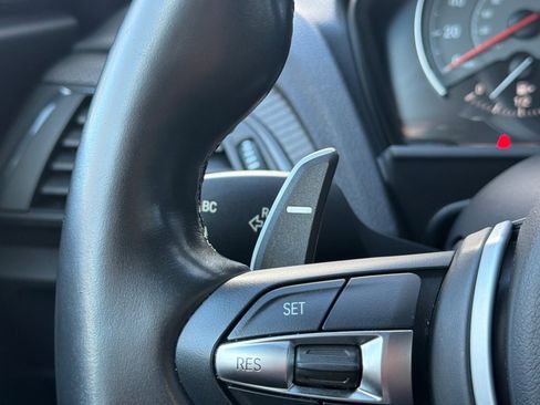 Used 2017 BMW M2 image 33