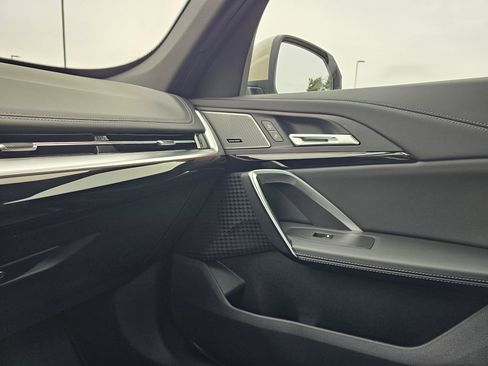 New 2026 BMW X1 xDrive28i w/ Technology Package image 26