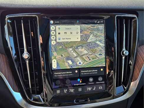 New 2026 Volvo V60 B5 Cross Country Plus w/ Protection Package Premier image 27