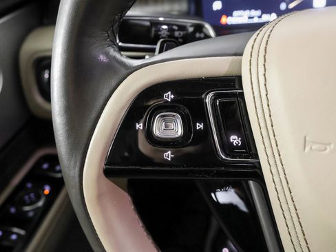 Used 2022 Lincoln Aviator Reserve w/ Equipment Group 201A AWD/4WD image 30