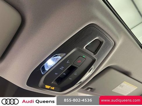 Used 2025 Audi Q5 Premium Plus AWD/4WD image 30
