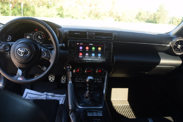 Used 2024 Toyota GR86 Premium RWD image 19